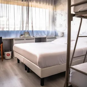 https://valpolicella-international.hotelinveneto.com